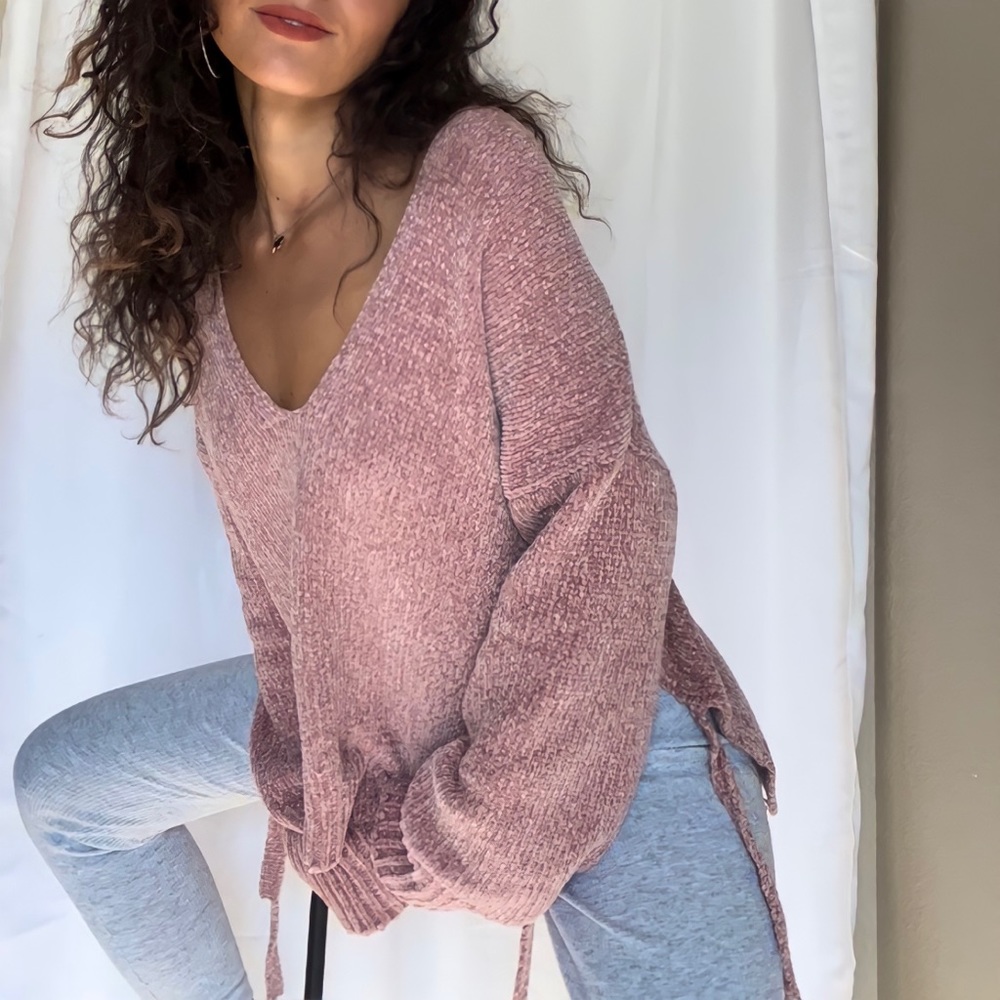 Wish the Label Skylight Tie Soft Acrylic Knit Sweater Light Pink Dusty Rose